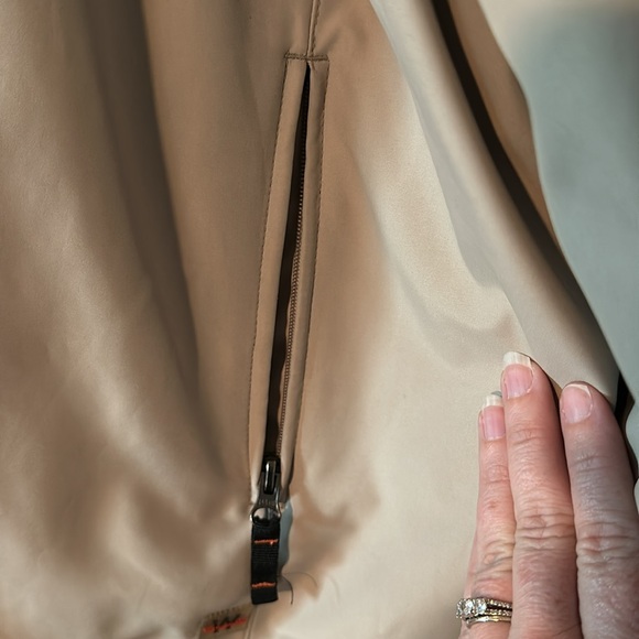 Weatherproof jacket - Picture 5 of 14